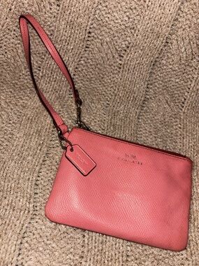 Coach Pebbled Leather Wristlet Legacy Clutch Zip Pouch Coral Pink Wallet